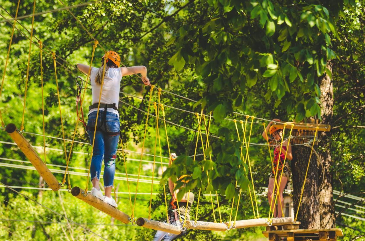 Pensiunea Agroturistica Cerna, Vaideeni, Valcea エクステリア 写真